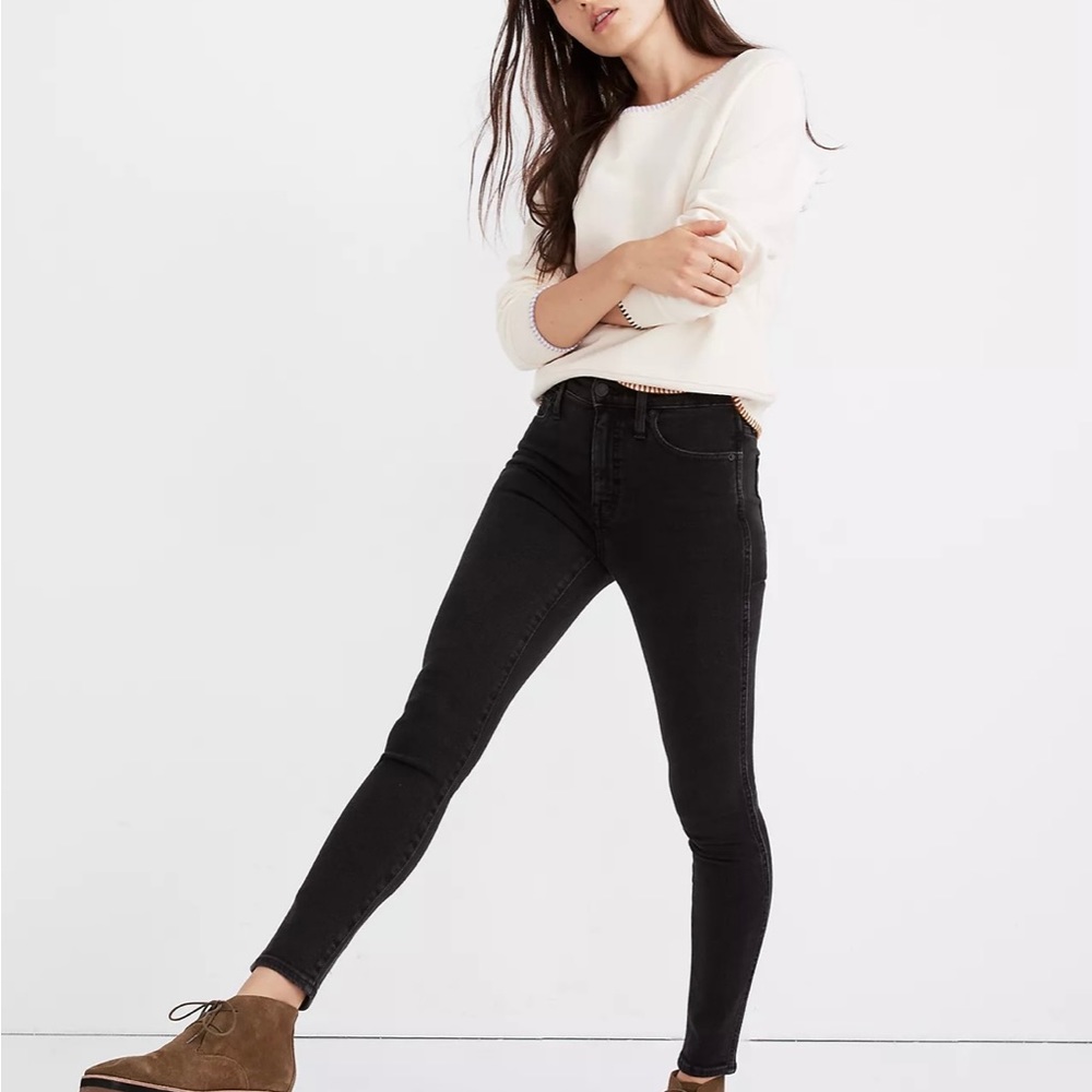 10" High-Rise Skinny Jeans in Starkey Wash, size 26